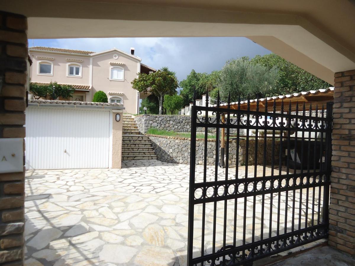 Marina Villa Liapades